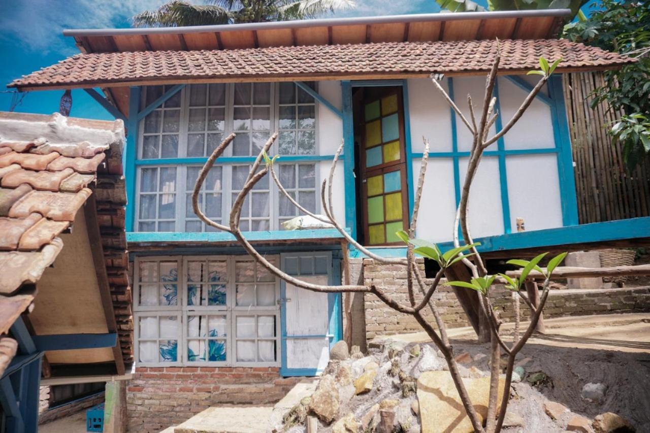 Kai Swargaloka Bandung Exterior photo