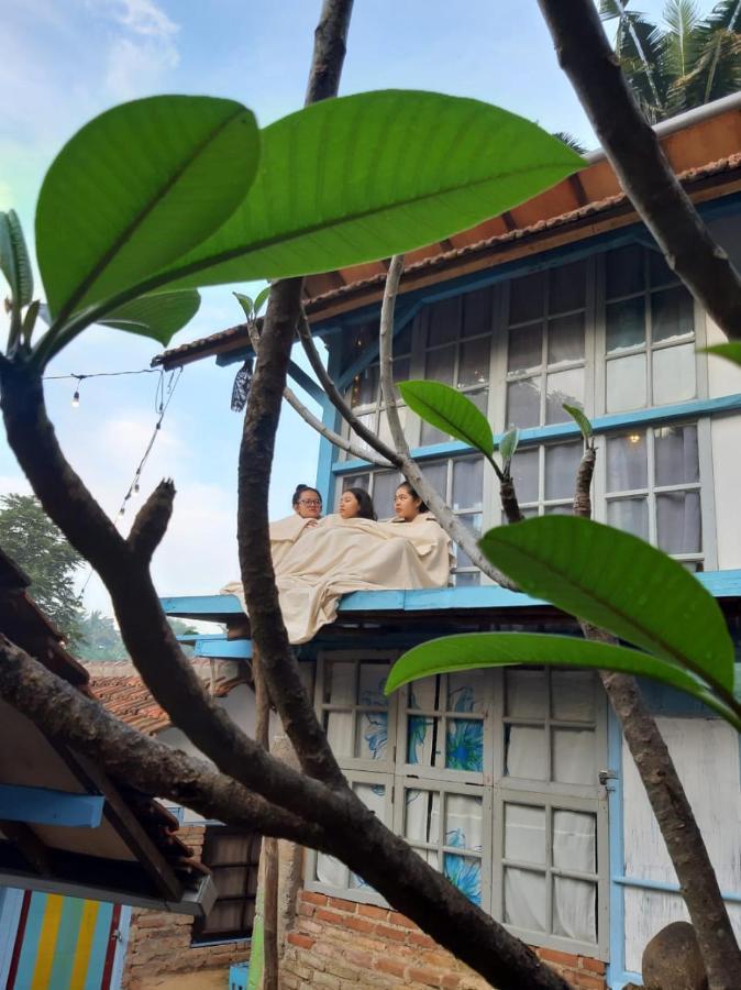 Kai Swargaloka Bandung Exterior photo