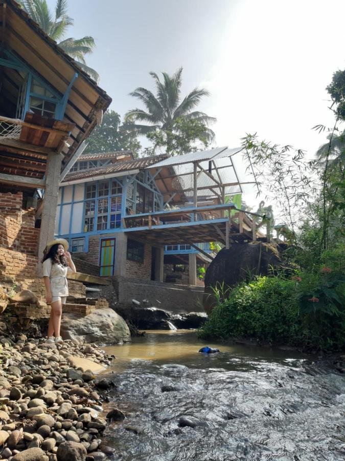 Kai Swargaloka Bandung Exterior photo